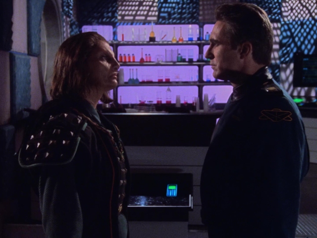 Babylon 5 - S01E09 - Deathwalker.mkv