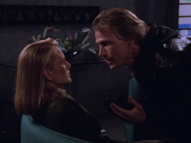 Babylon 5 - S02E06 - Spider in the Web.mkv