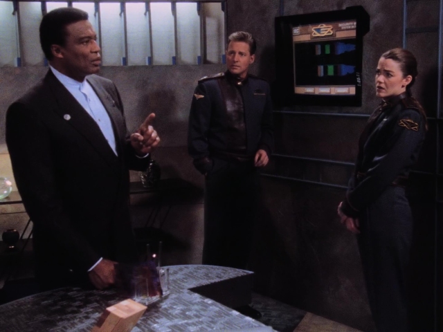 Babylon 5 - S02E13 - Hunter, Prey.mkv