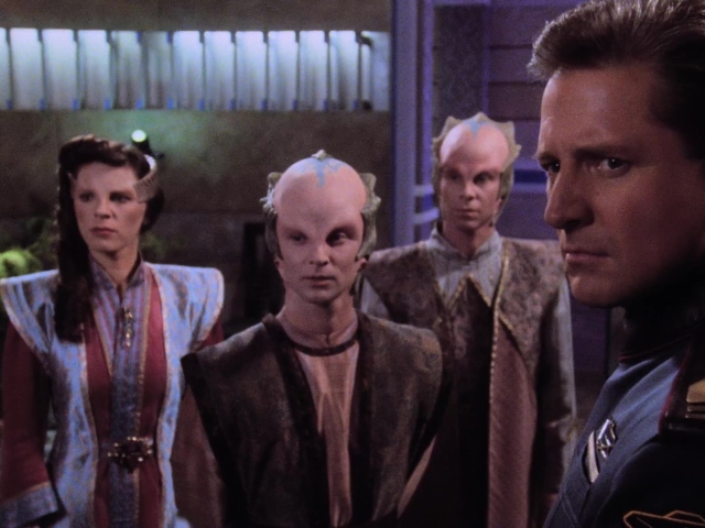 Babylon 5 - S02E14 - There All the Honor Lies.mkv