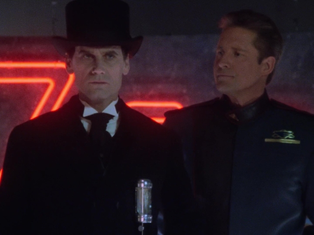Babylon 5 - S02E21 - Comes the Inquisitor.mkv