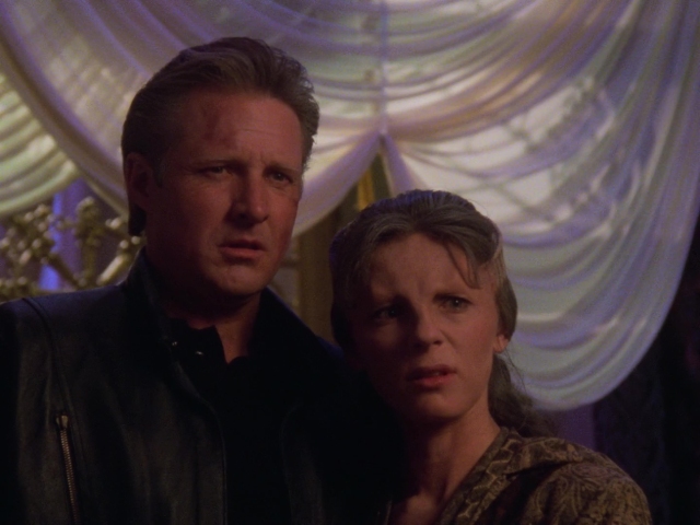 Babylon 5 - S03E17 - War Without End (2).mkv