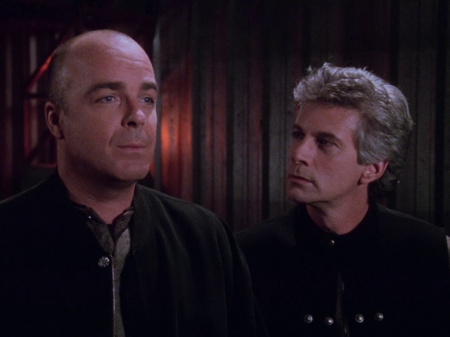 Babylon 5 - S04E12 - Conflicts of Interest.mkv