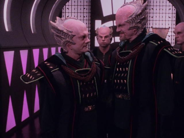 Babylon 5 - S04E14 - Moments of Transition.mkv