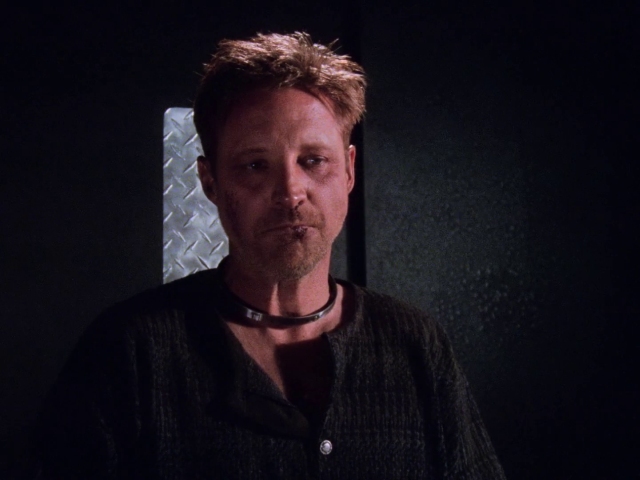 Babylon 5 - S04E18 - Intersections in Real Time.mkv