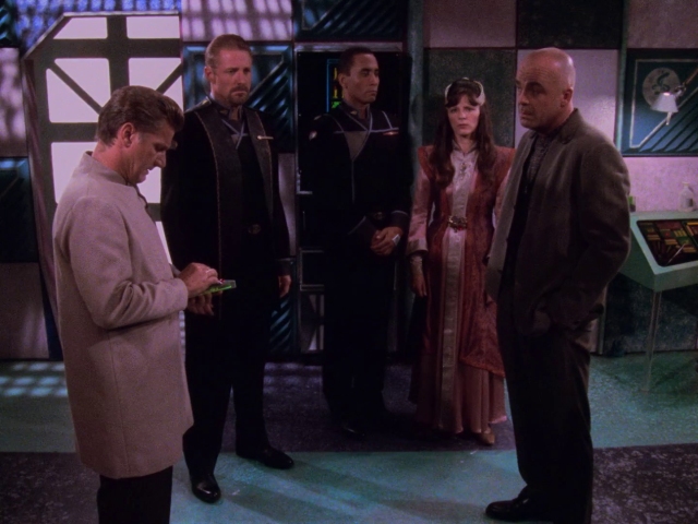 Babylon 5 - S04E22 - The Deconstruction of Falling Stars.mkv