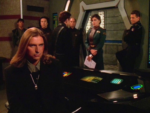 Babylon 5 - S05E06 - Strange Relations.mkv