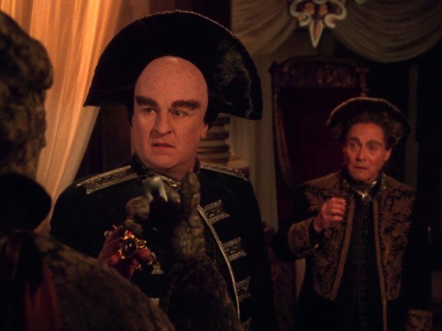 Babylon 5 - S05E18 - The Fall of Centauri Prime (2).mkv